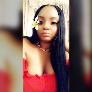 Meet your Posher, Shaneeke